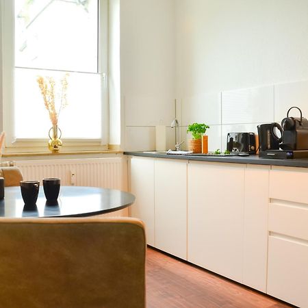 Milpau Buer 3 - Modernes Und Zentrales Premium-Apartment Mit Queensize-Bett, Netflix, Nespresso Und Smart-Tv เกลเซนเคียร์เคน ภายนอก รูปภาพ